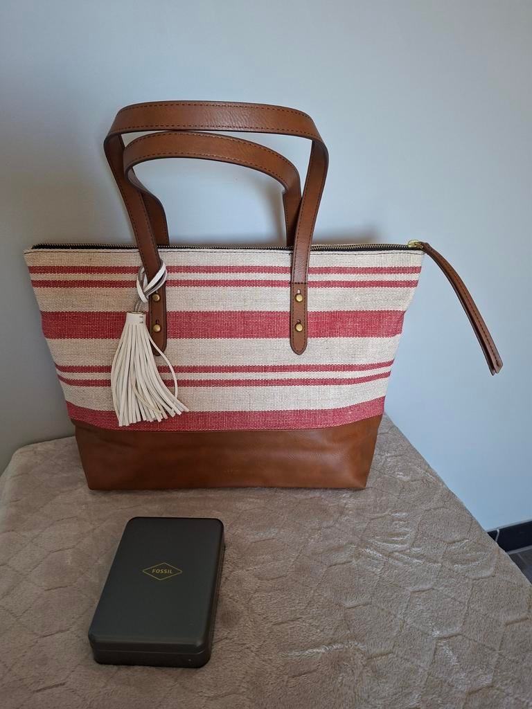 Toffe handtas van Fossil in nieuwstaat., Handtassen en Accessoires, Ophalen, Nieuw, Handtas