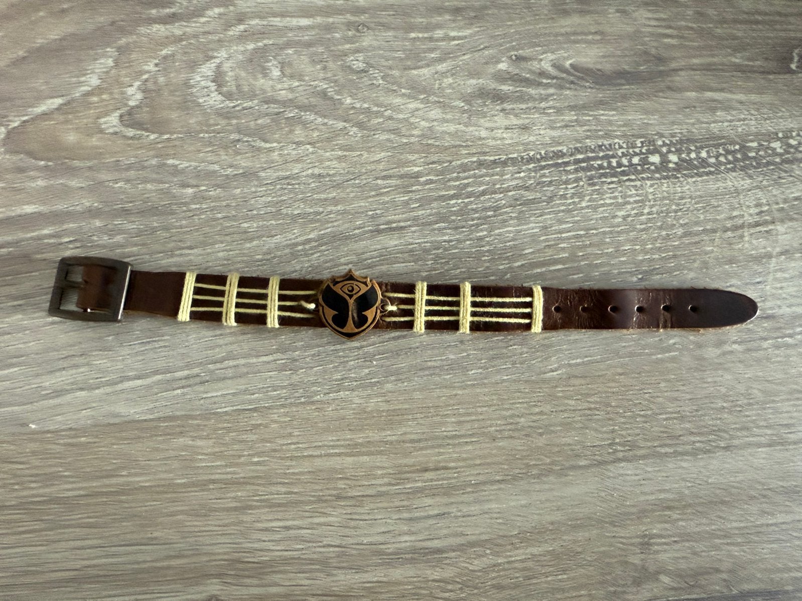 Tomorrowland armband 2013, Ophalen of Verzenden, Gebruikt, Overige kleuren, Overige materialen