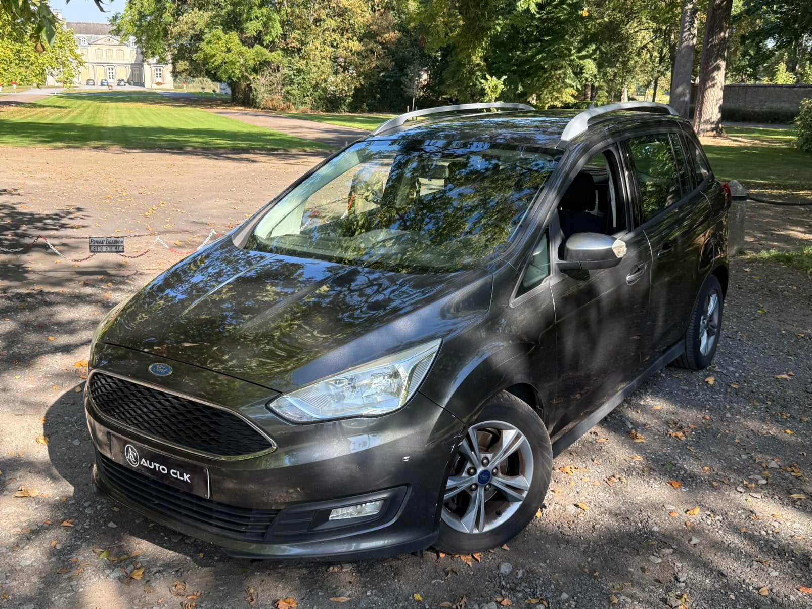 Ford Grand C-Max 2016 1.0i 7Pl Euro 6B !! NIEUW DISTRIBUTIE, Auto's, 7 zetels, Verlengde garantie, Handgeschakeld, Particulier