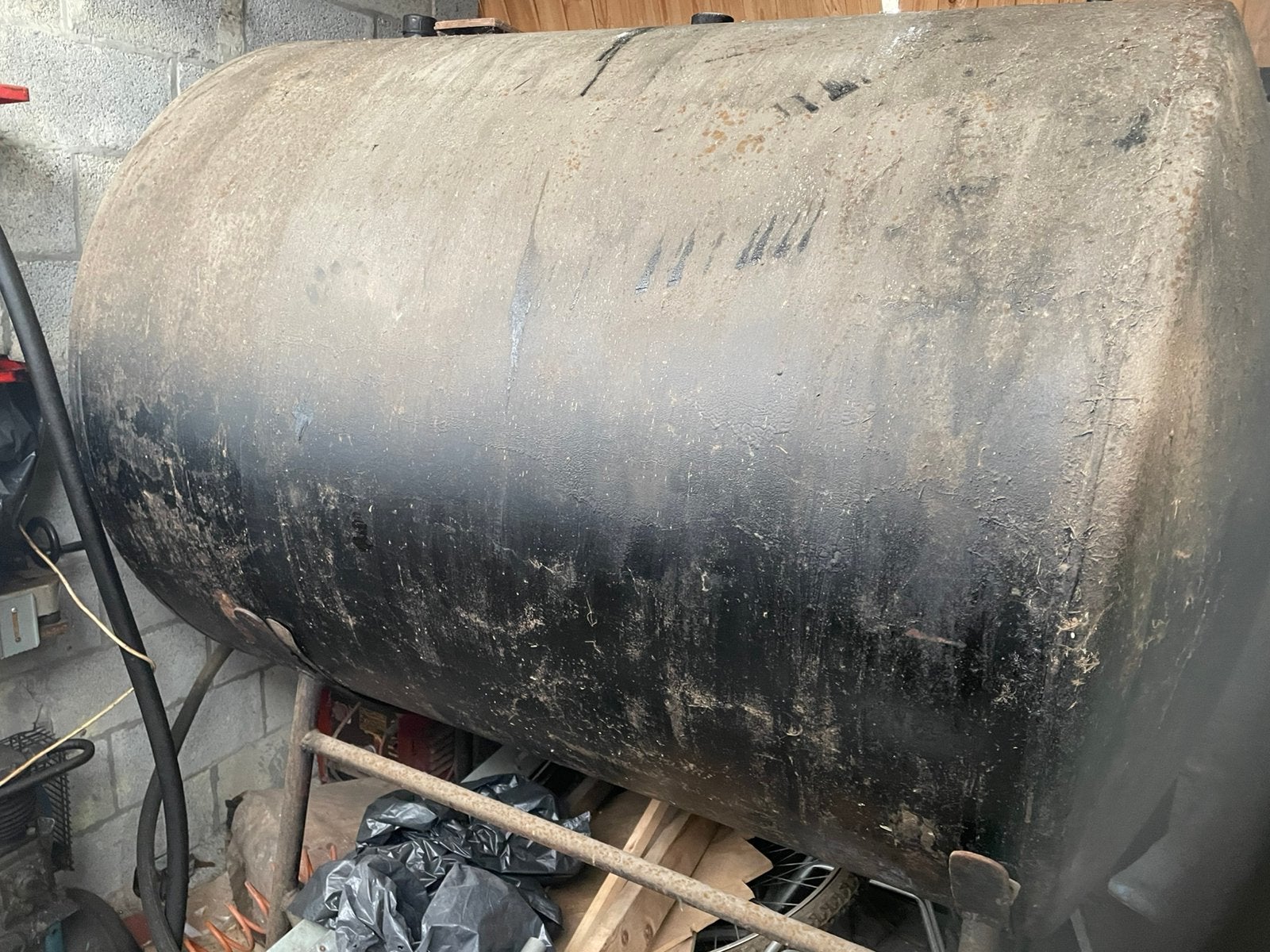 Mazout tank 2200 liter, Ophalen