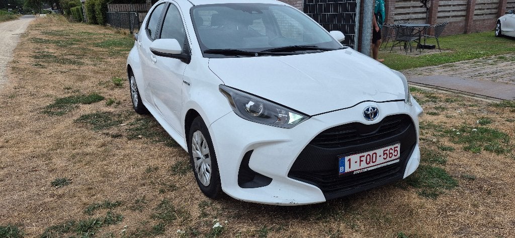 toyota yaris 1.5 hybride bj 2021 km 68d AUB ADV LEZEN, Autos, Toyota, Achat, Euro 6, Entretenue par le concessionnaire, 5 portes