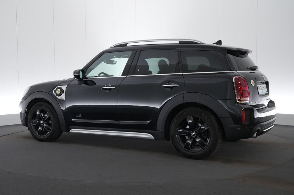 (2CUQ803) MINI COUNTRYMAN, Automaat, https://public.car-pass.be/vhr/ef5f90a4-2f99-487d-9fd8-5f3e9754f61f, Gebruikt, Euro 6