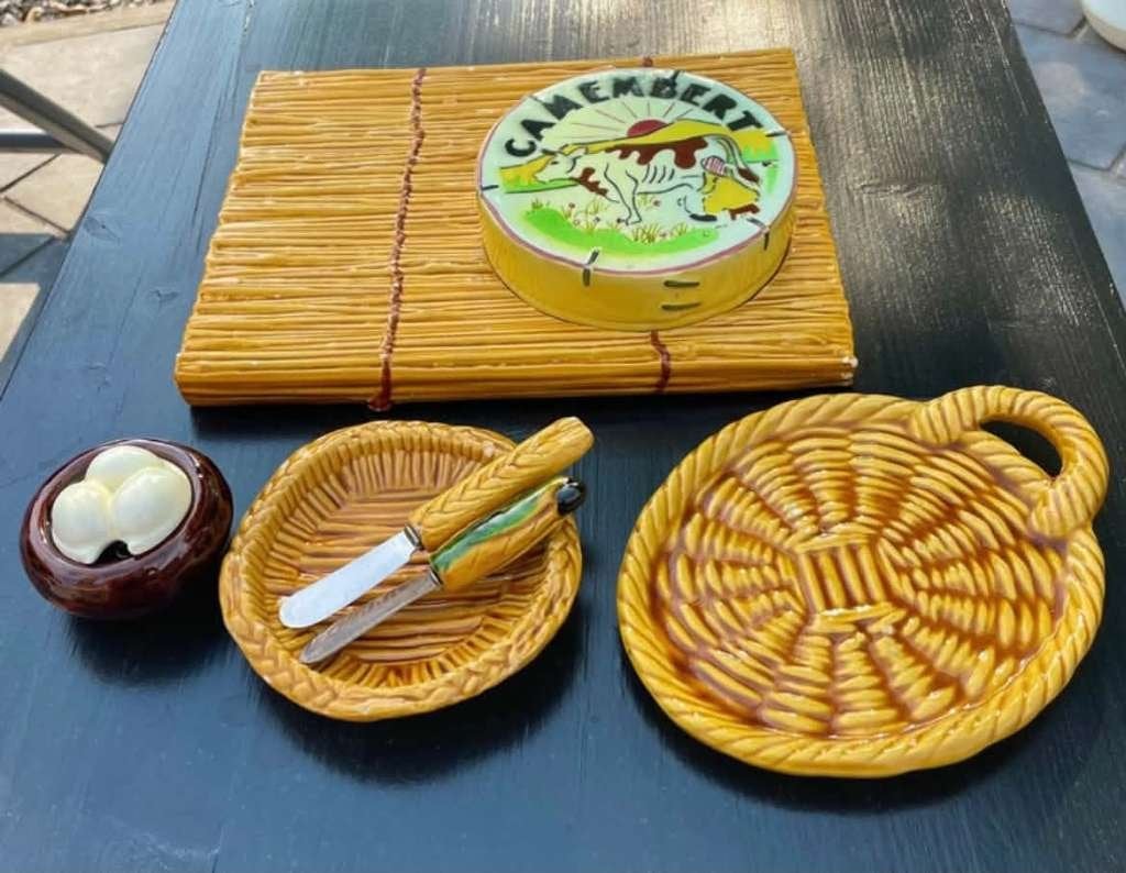 Ensemble plateau fromage Vallauris années 50, Enlèvement