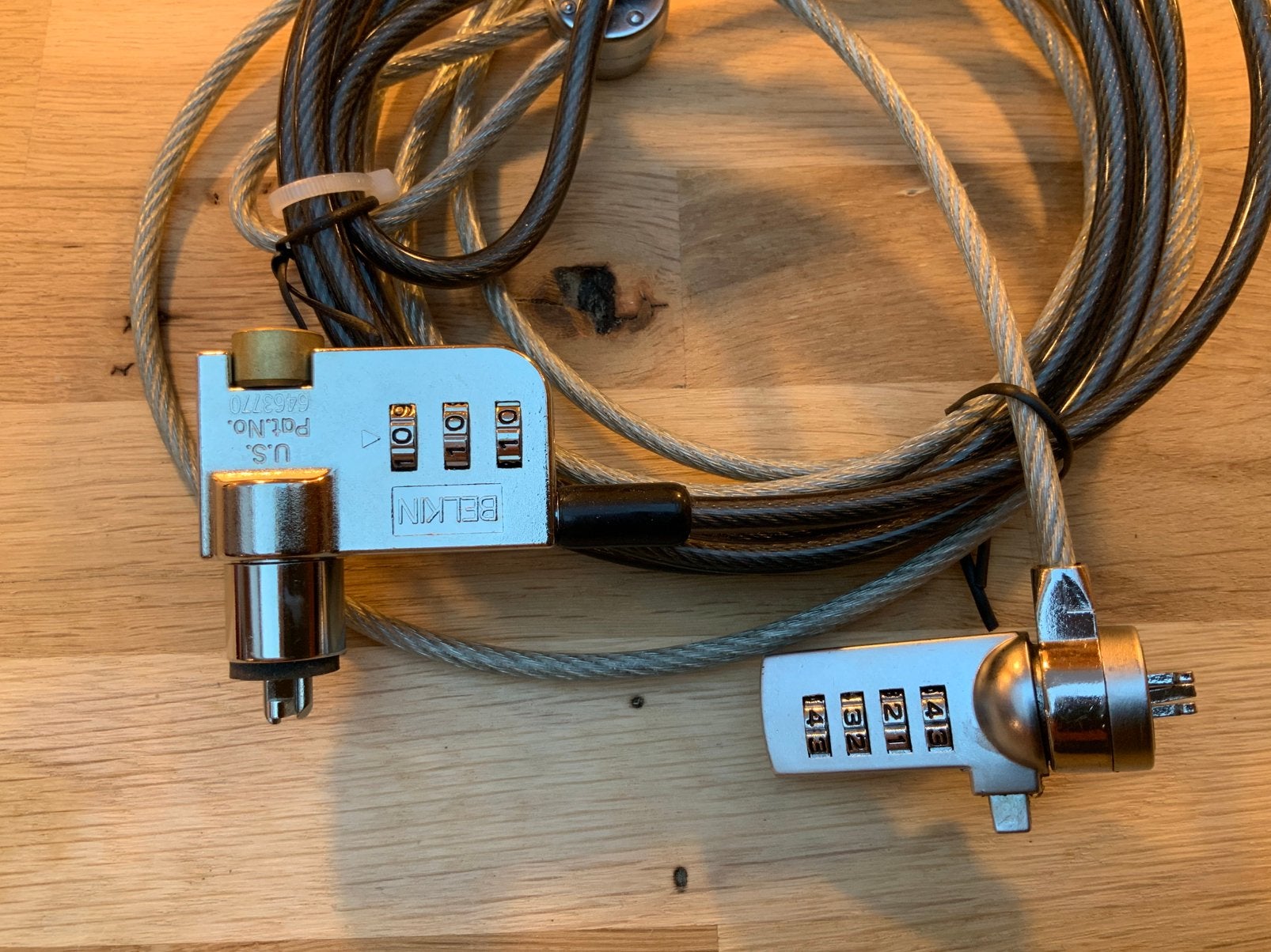 2 câbles antivol pour ordinateur portable (verrou Kensington, Enlèvement ou Envoi