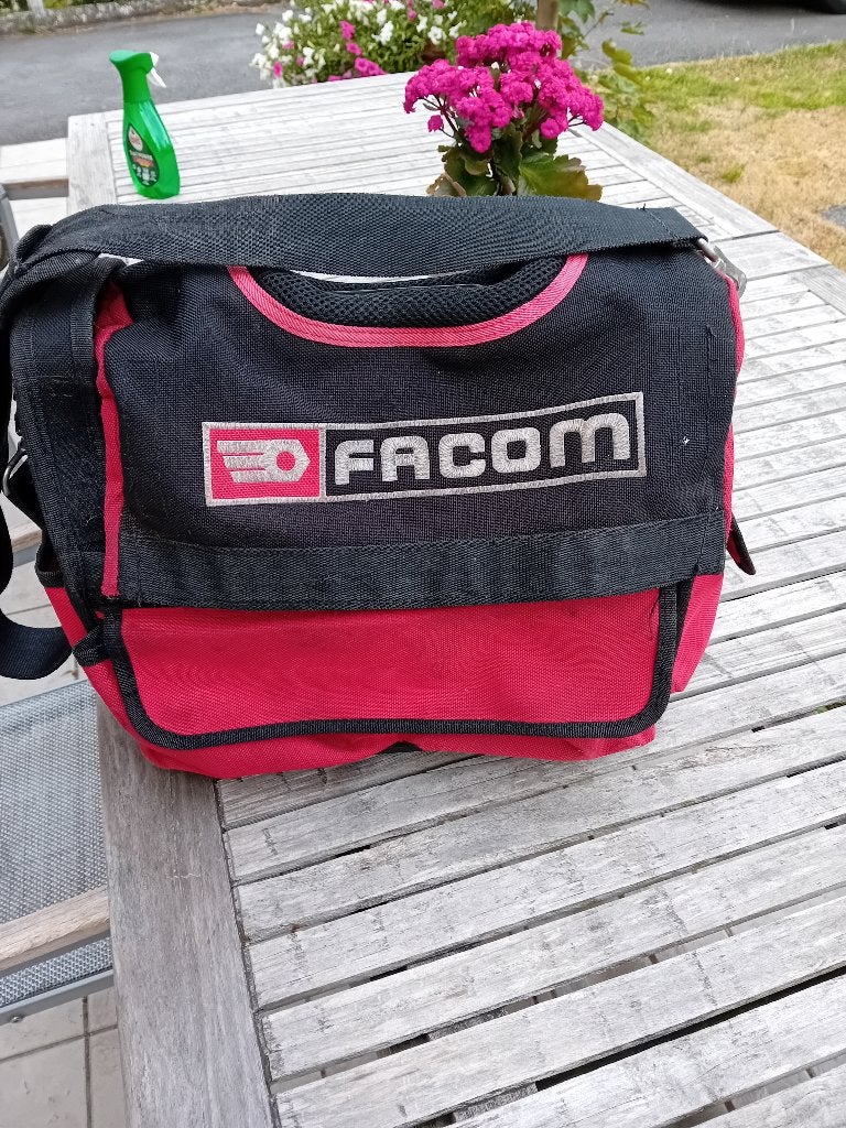 FACOM  gereedschap tas En nog nieuwe dingen van FACOM, Bricolage & Construction, Enlèvement, Remplie, Neuf