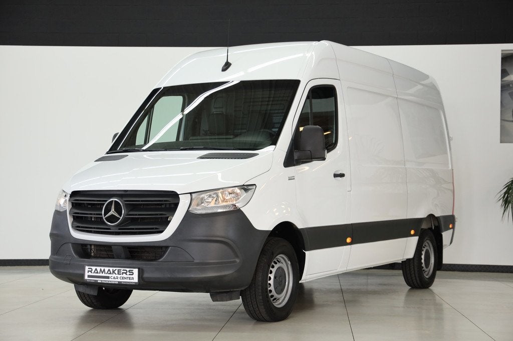Mercedes-Benz Sprinter 317CDI L2H2 AUTOMAAT MBUX-10" Camera, Autos, Mercedes-Benz, Cuir, Autres modèles, Achat, Euro 6