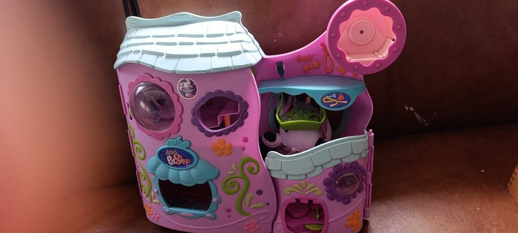Littlest Petshop for Petz, Enlèvement