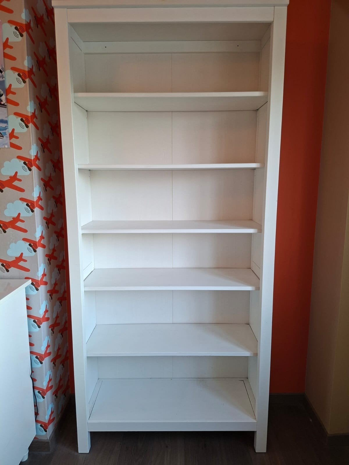 ikea Hemnes boekenrek in nette staat, Maison & Meubles, Armoires | Bibliothèques, 25 à 50 cm, Avec tablette(s), Pin, Utilisé