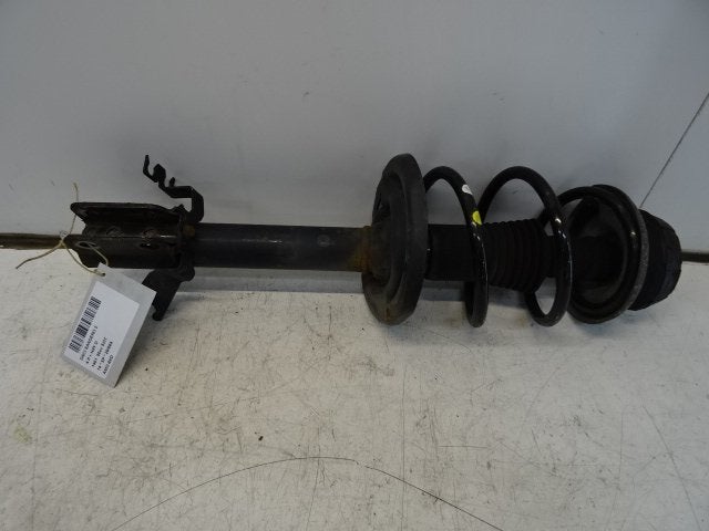 AMORTISSEUR OU ABSORBEUR DE CHOC AVANT DROIT Sandero II, Dacia, Renault Deutschland AG, Utilisé, Peter-Huppertz-Straße 5
51063  Köln, DE