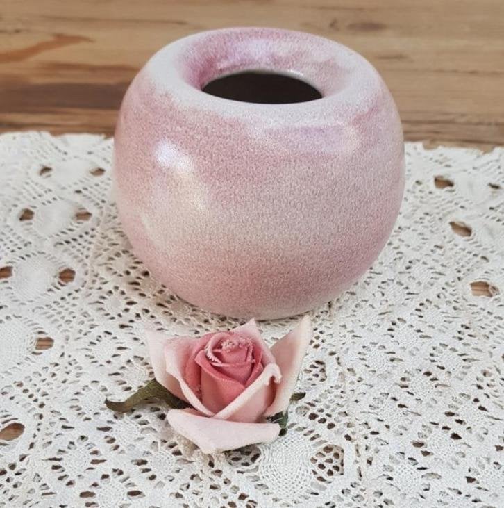 Roze keramiek potterie vaasje, Antiek en Kunst, Ophalen of Verzenden