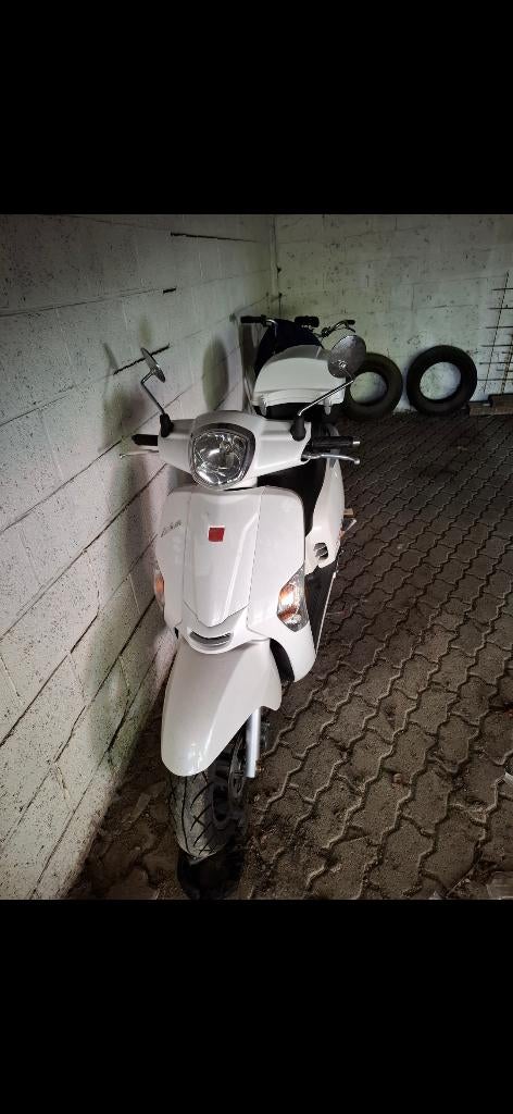 Scooter Kymco Like 125, Motoren, Ophalen, 11 kW of minder