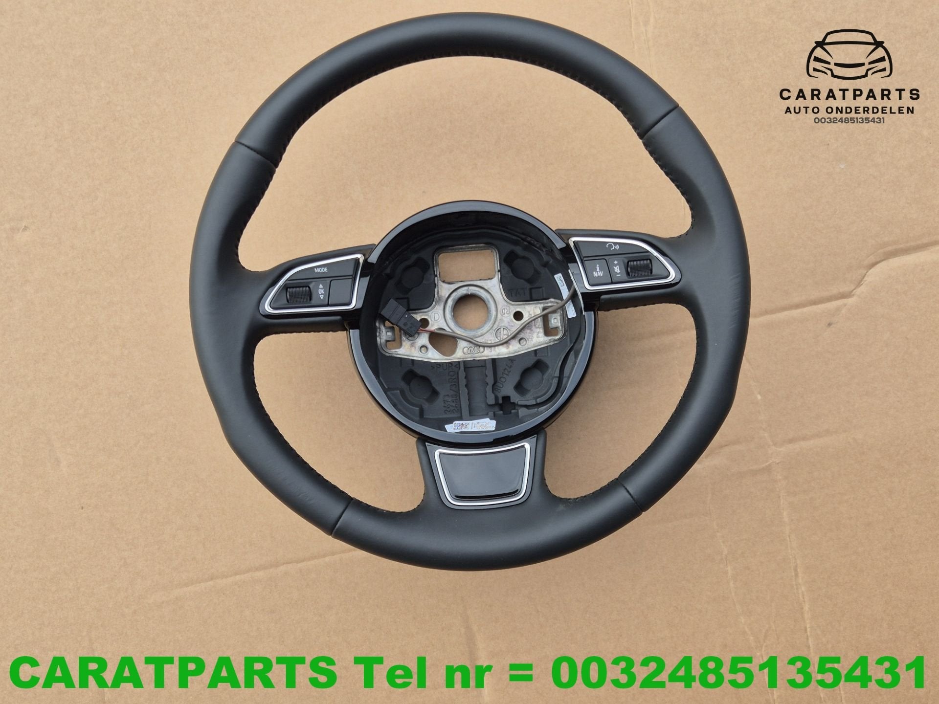 8K0419091BM Volant cuir Audi A5 Volant A4 Volant sport A5 A4, AUDI AG, Auto-Union-Strasse 1
85045  Ingolstadt, DE, Audi, Utilisé