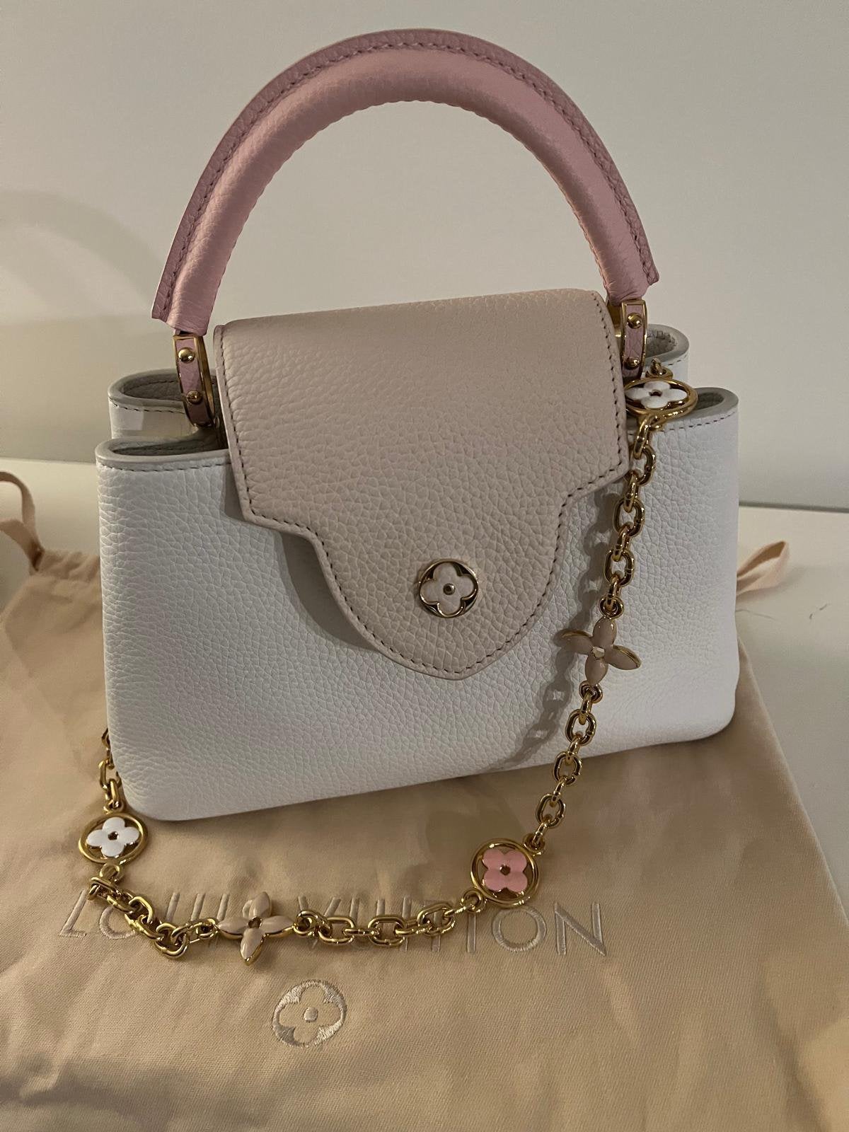 Louis Vuitton Capucines TM, Bijoux, Sacs & Beauté, Enlèvement, Comme neuf