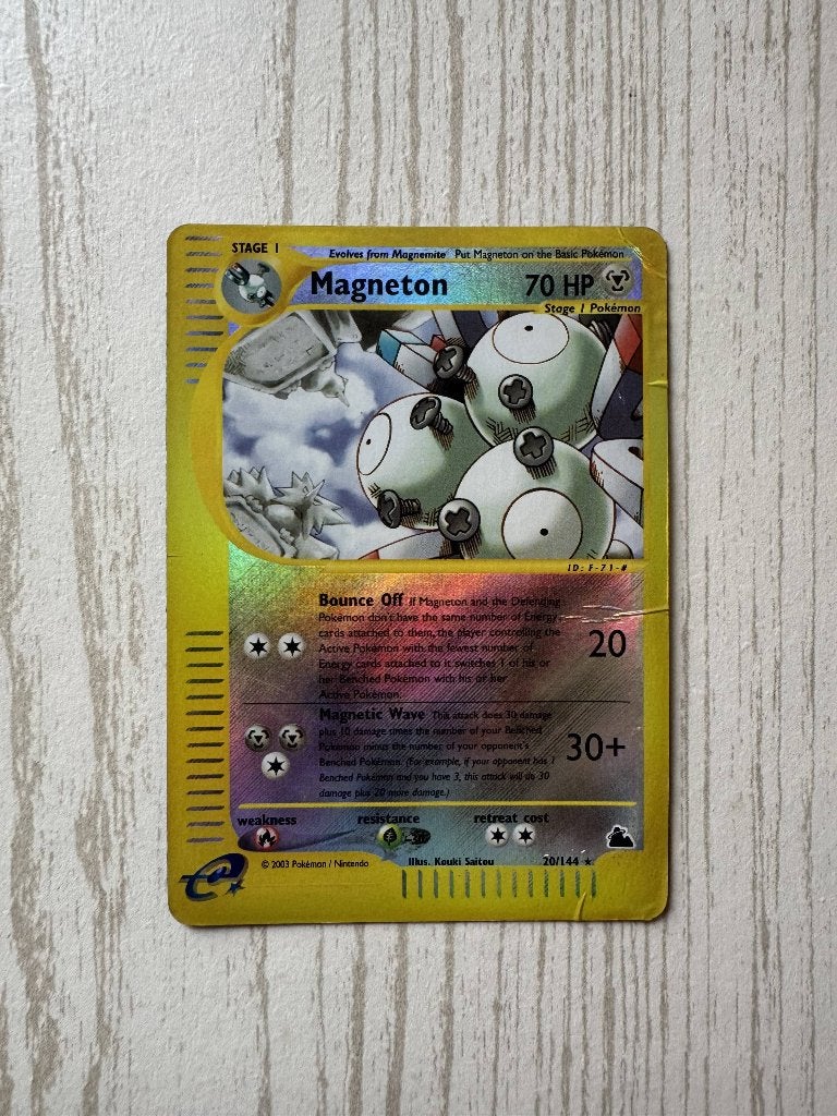 Magneton 20/144 – Reverse Holo - Skyridge (2003), Enlèvement ou Envoi, Comme neuf, Cartes en vrac