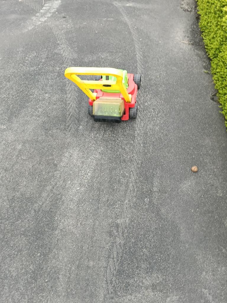 Kinder Gras machine, Ophalen, Zo goed als nieuw
