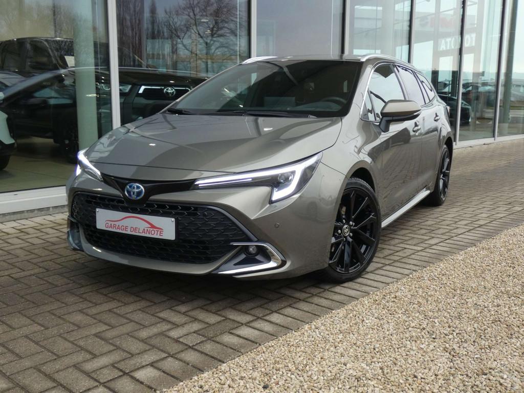 Toyota Corolla 1.8 Hybrid Premium 140pk +Head-up display +Sp, Auto's, 1300 kg, Gebruikt, 4 cilinders, Bruin