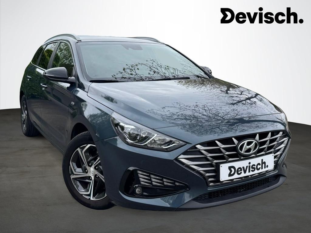 Hyundai i30 Wagon 1.5 T-GDi TECHNO MILD HYBRID 48V 160 M6, Voorwielaandrijving, Stof, Gebruikt, 4 cilinders