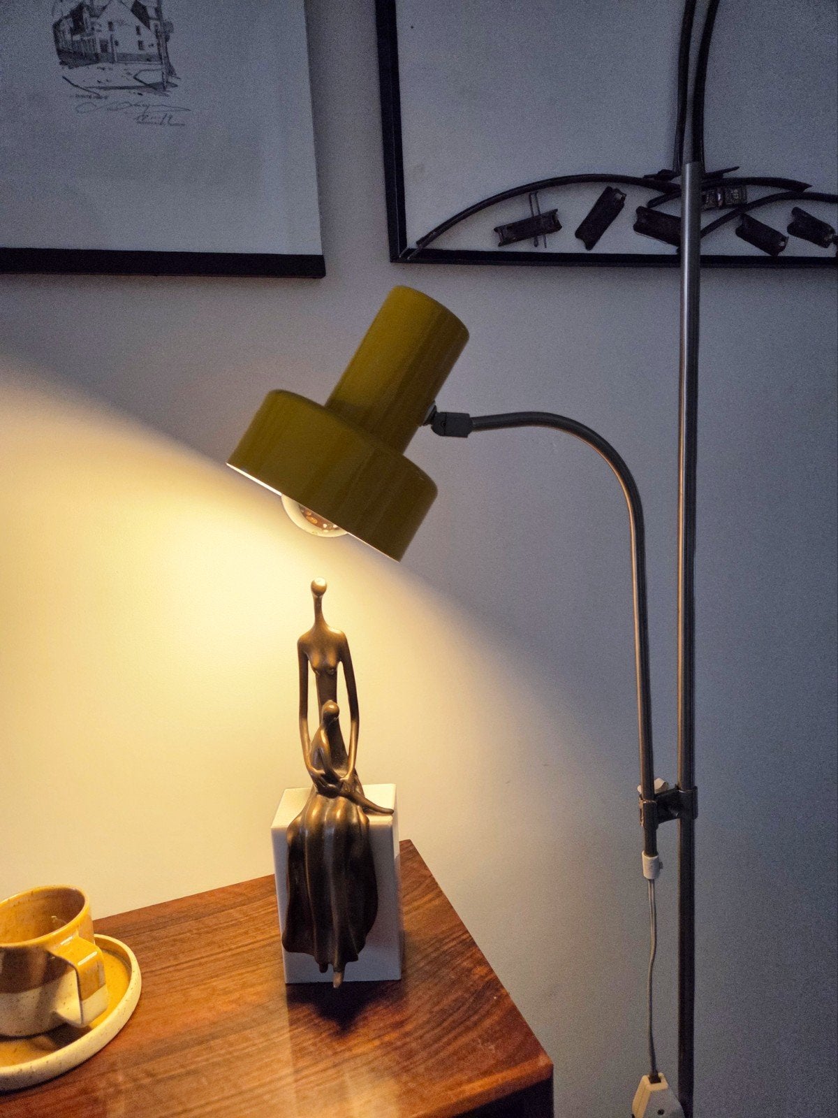 staanlamp oker geel, Geel, Ophalen, Verstelbaar