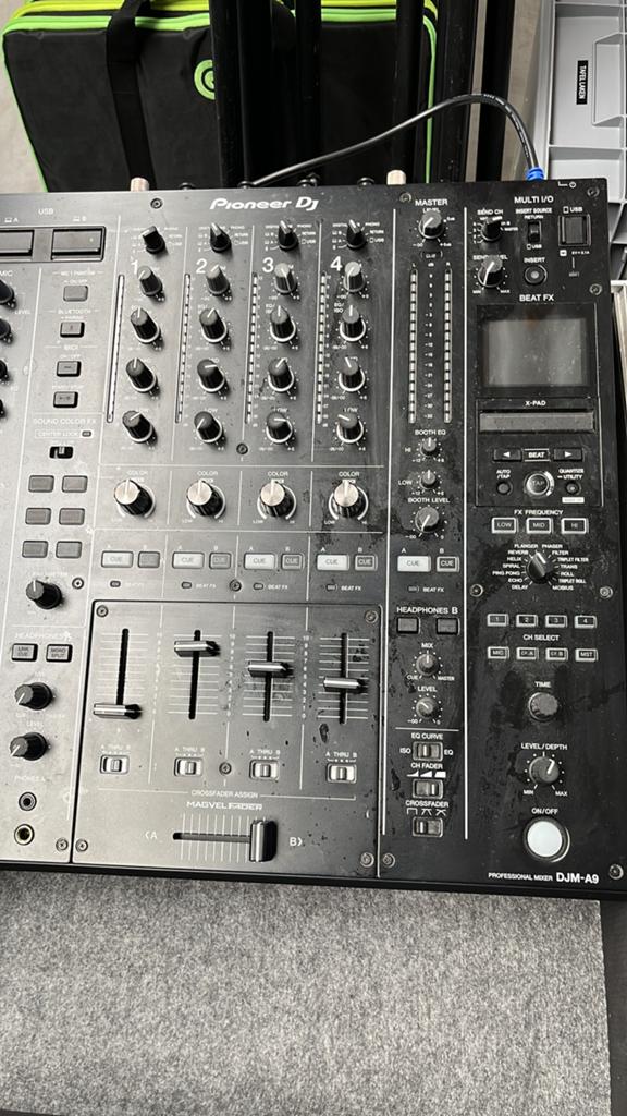 Pioneer djm a9 met flightcase, Muziek en Instrumenten, Ophalen of Verzenden, Zo goed als nieuw, Pioneer