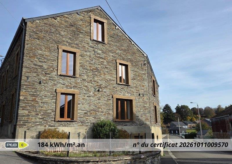 NOIREFONTAINE—Bouillon: huis met garage en tuin., Immo, 200 m², 56394 kWh/jaar, 3 kamers, Provincie Luxemburg