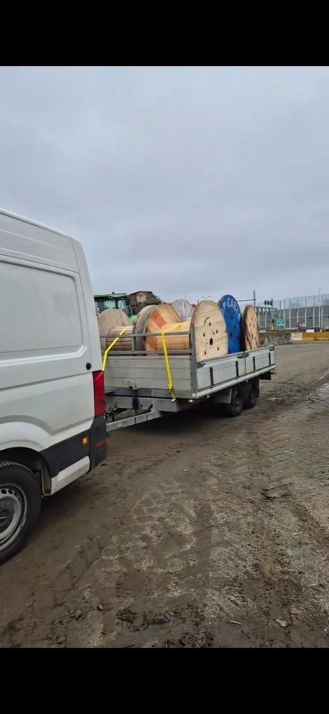 Aanhanger/bus met chauffeur ! Deppanage/ vervoer/ verhuis..., Ophalen