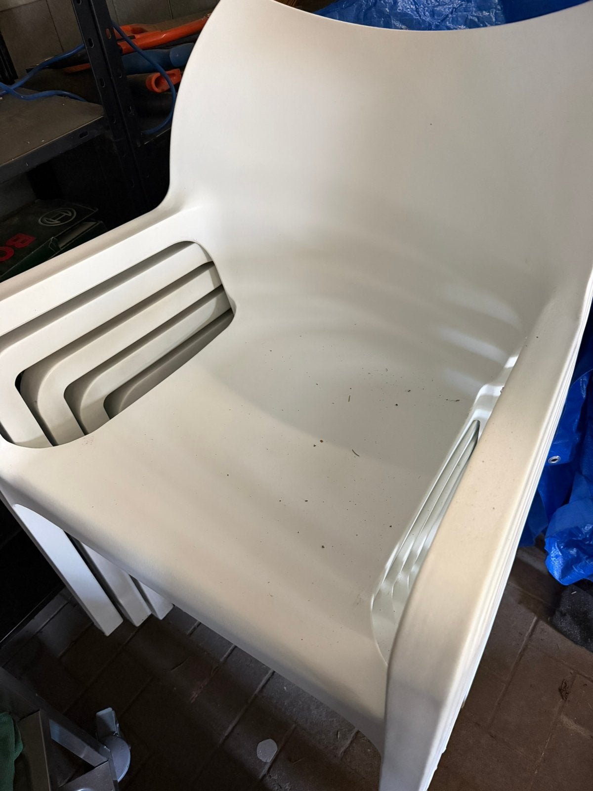 Kunststof terrasstoelen wit, Ophalen, Zo goed als nieuw, Kunststof