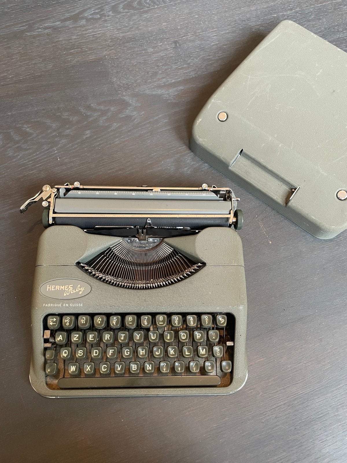 Vintage typemachine Hermes Baby uit 1955, Divers, Machines à écrire, Enlèvement ou Envoi, Utilisé
