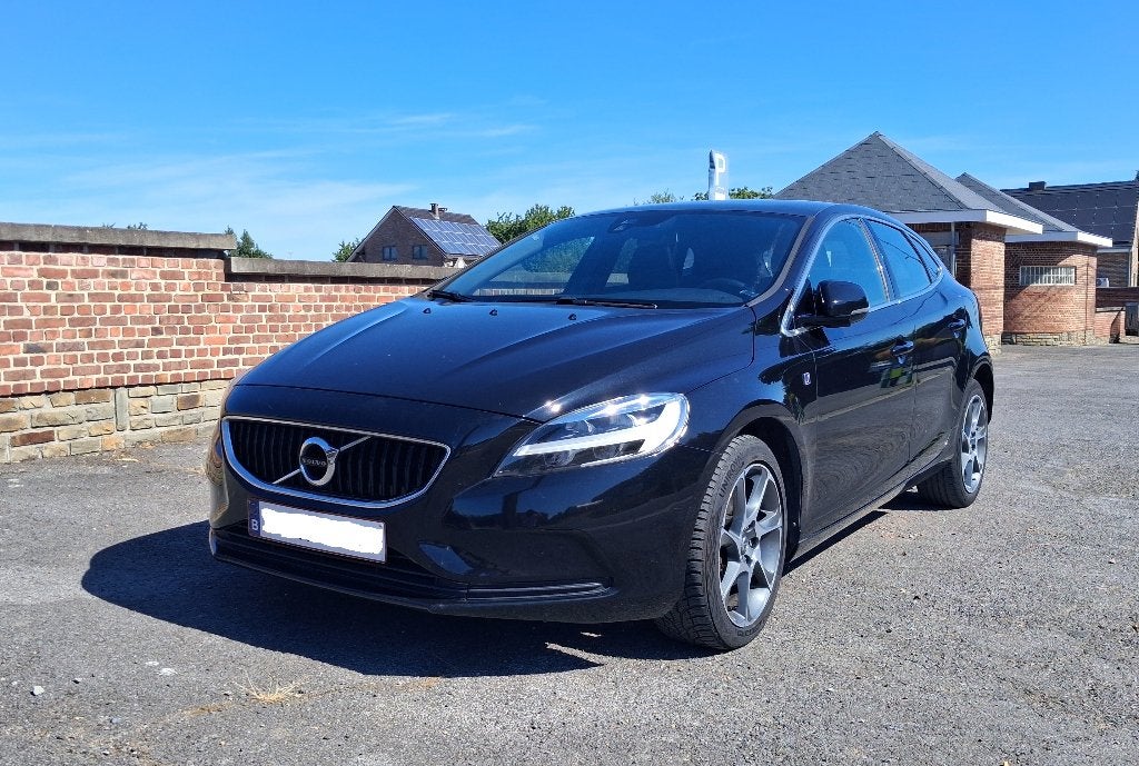 VOLVO V40 Ocean Race–D2–2.0d, Autos, Cuir, Achat, Intérieur cuir, Euro 6