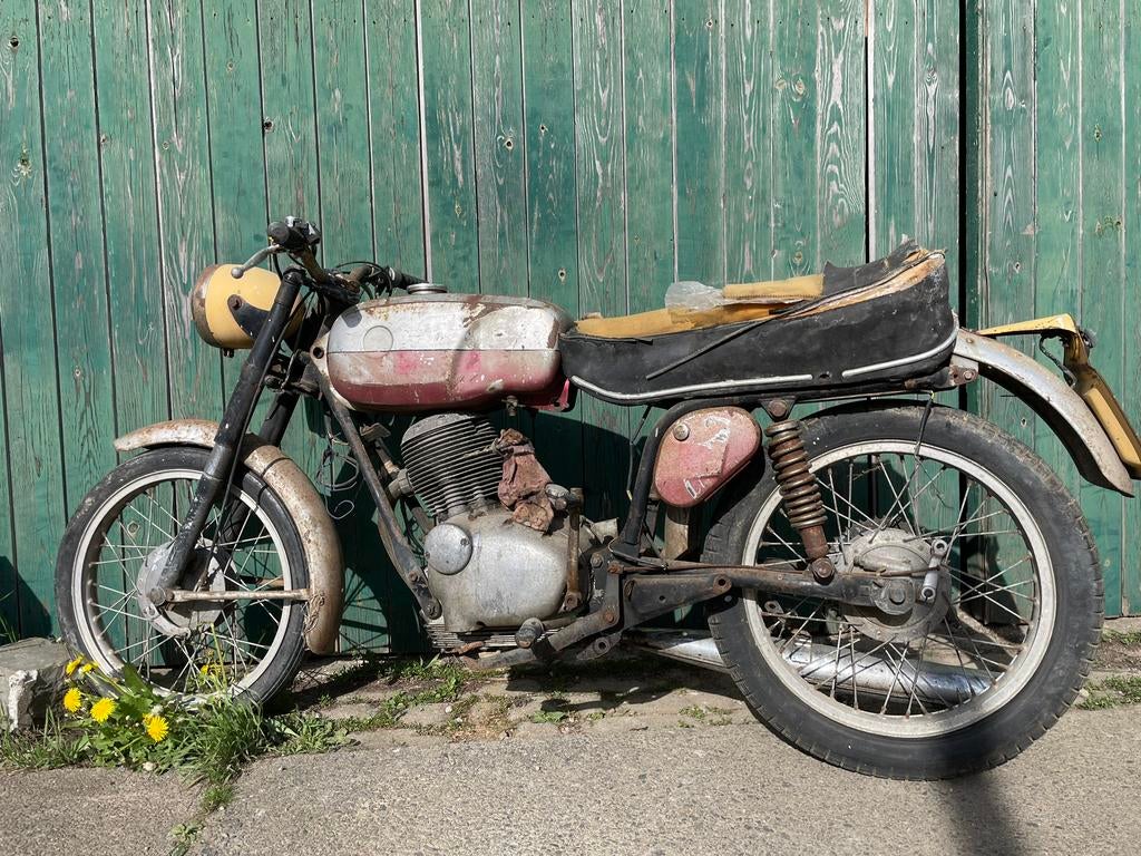 Oldtimer Gilera 124 5v jaren 60 70 voor opmaak of onderdelen, Gebruikt, Sport, 11 kW of minder, Minimaal motorrijbewijs A2