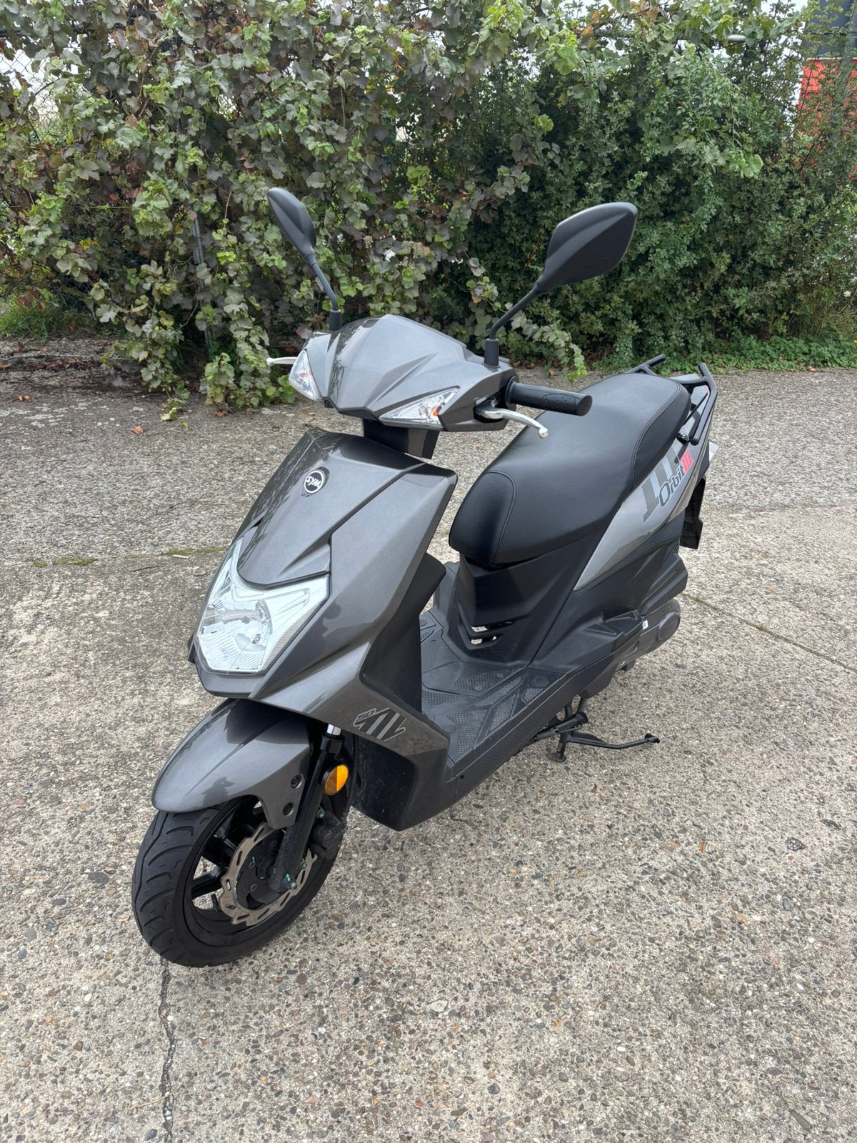 Sym Orbit 3 2026 4000 dkm 50 cc Classe B, Vélos & Vélomoteurs, Enlèvement, Comme neuf, Orbit