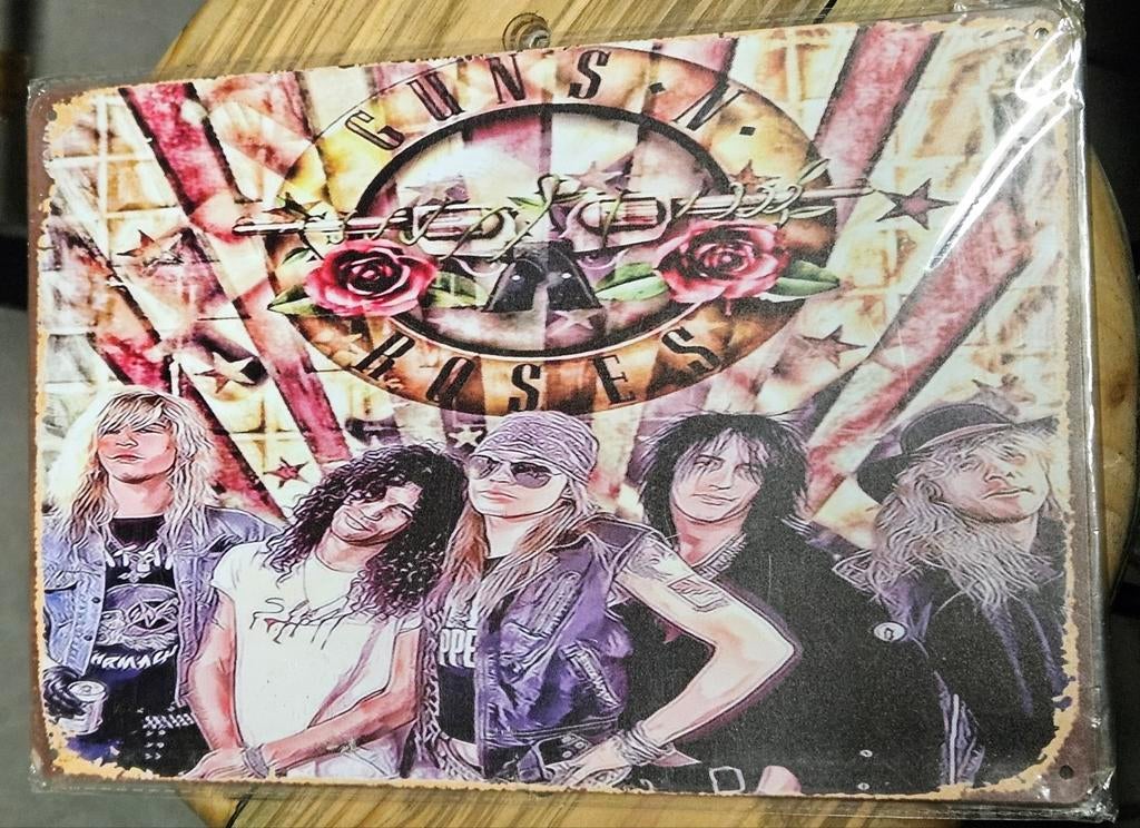 Panneau mural en métal Guns 'N Roses NEW
Il s'agit d'un, Collections, Collections Autre, Enlèvement ou Envoi