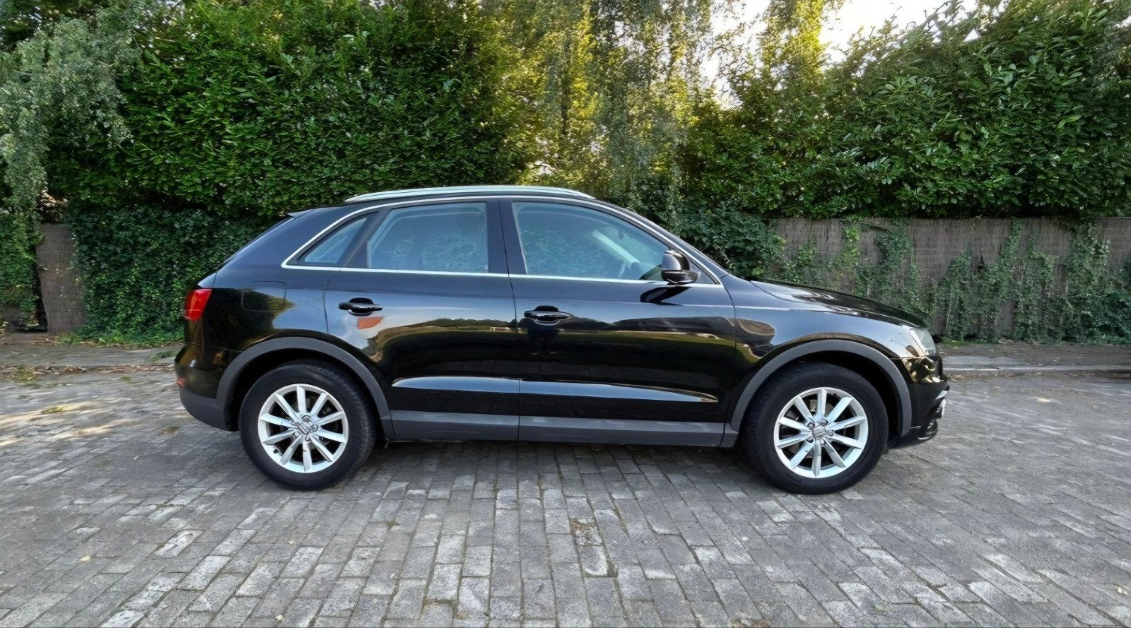 Audi Q3, Autos, Cuir, Euro 5, Noir, 5 portes
