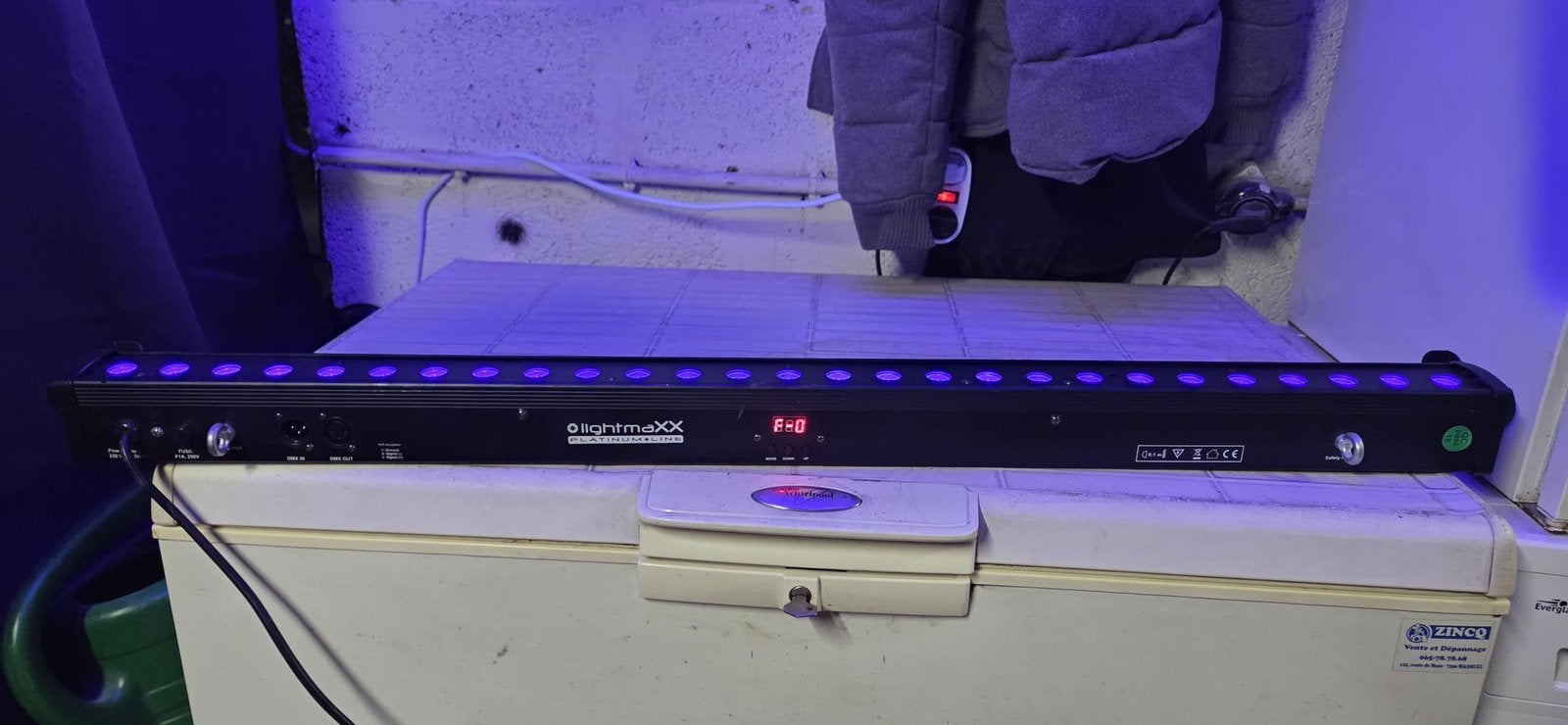 Éclairage uv pour dj ou soirée a vendre, Enlèvement, Comme neuf