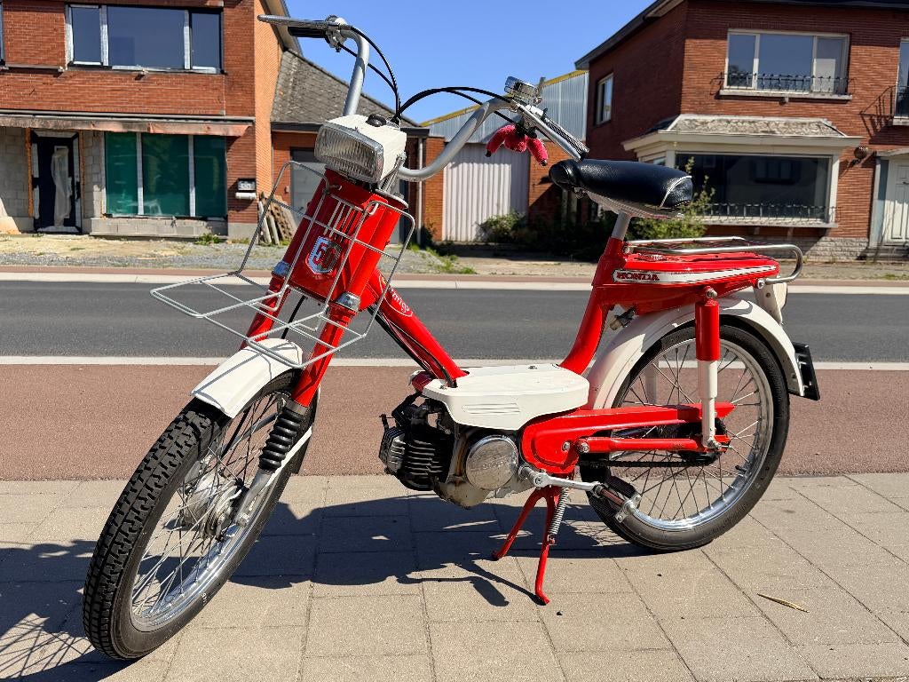 Honda amigo zeer mooi, Fietsen en Brommers, Ophalen, Overige modellen, 49 cc, 1 versnellingen