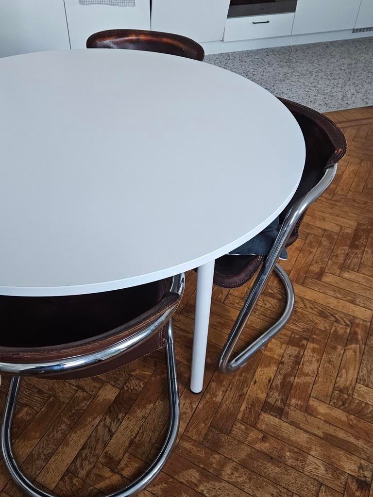Ronde eettafel - diameter 120cm, Huis en Inrichting, Tafels | Eettafels, Ophalen