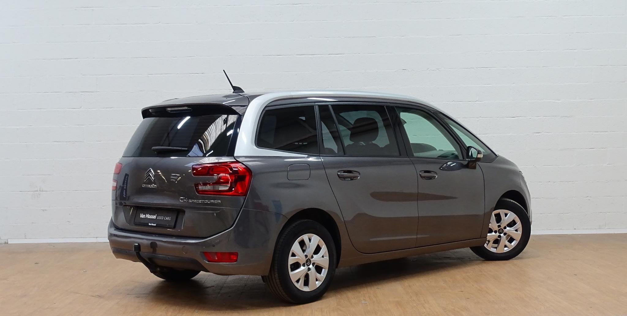 Citroën C4 Spacetourer 1.2 PureTech 130 S&S MAN6 Shine, Argent ou Gris, Entreprise, Boîte manuelle, Entretenue par le concessionnaire
