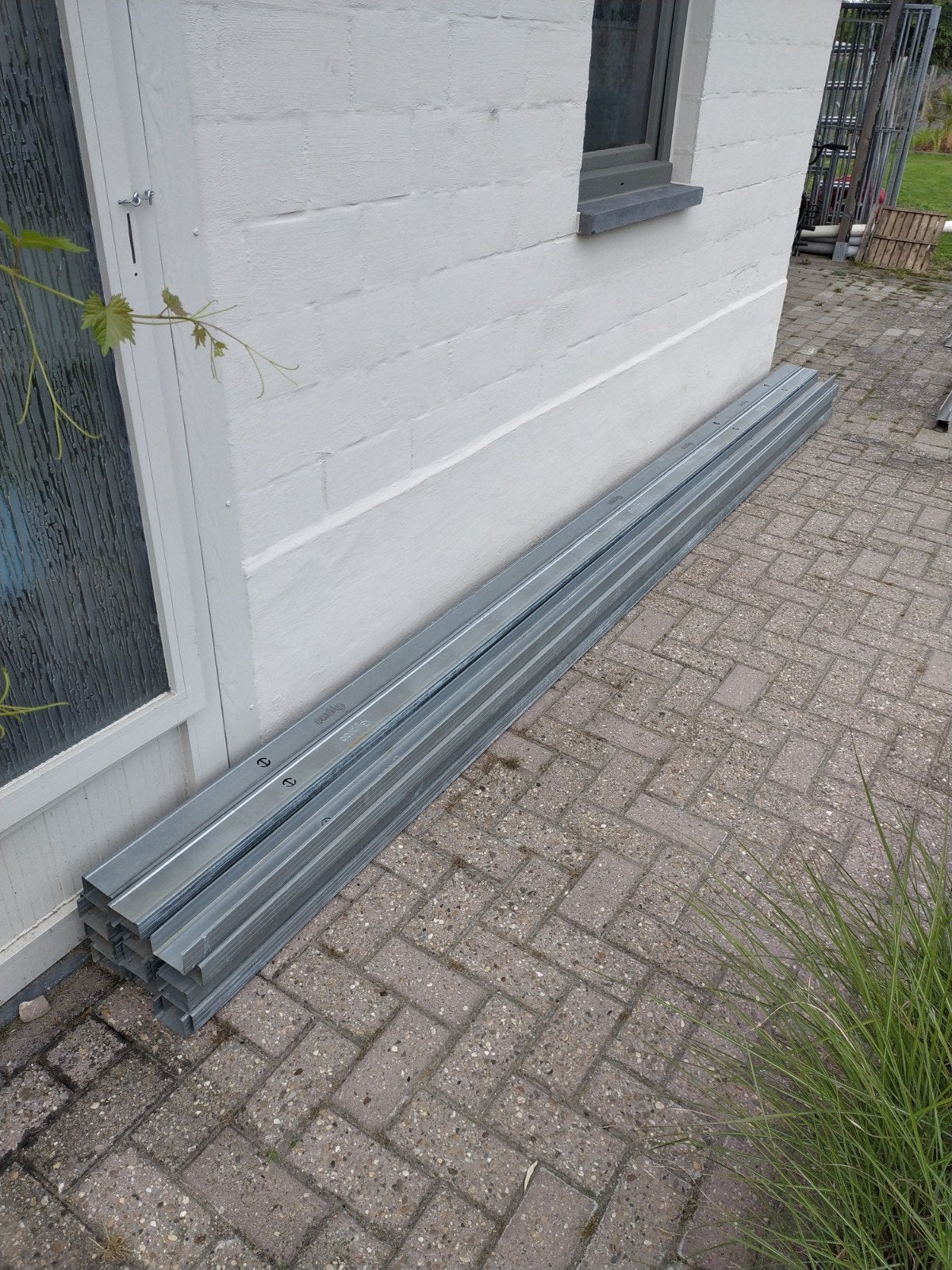 Metalstuds, Doe-het-zelf en Bouw, Metalen, Ophalen