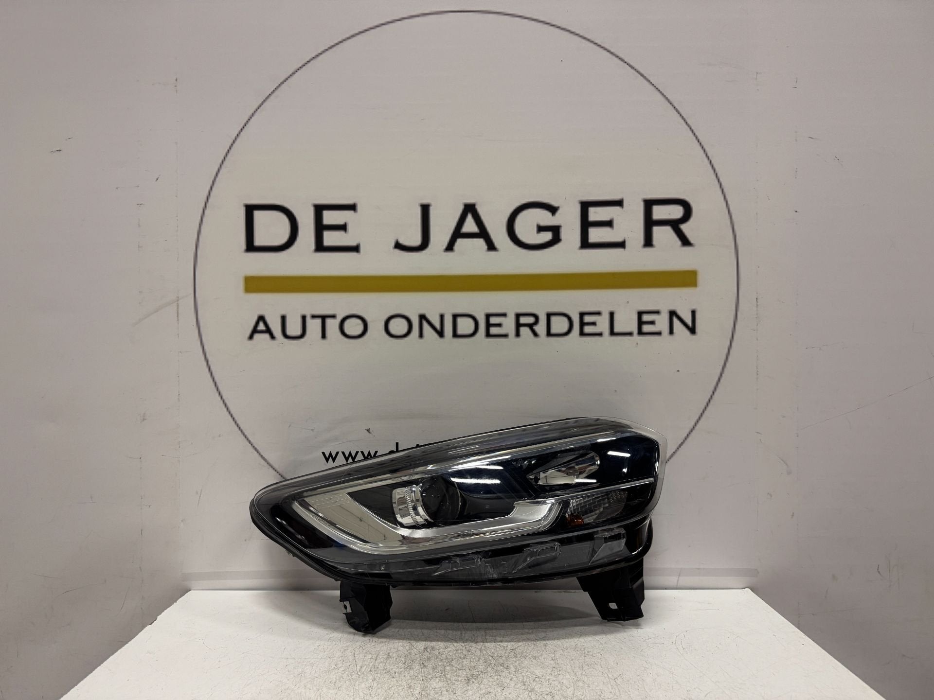 RENAULT KADJAR FULL LED KOPLAMP 260101096R LINKS, Autos : Pièces & Accessoires, Éclairage, Renault, Utilisé