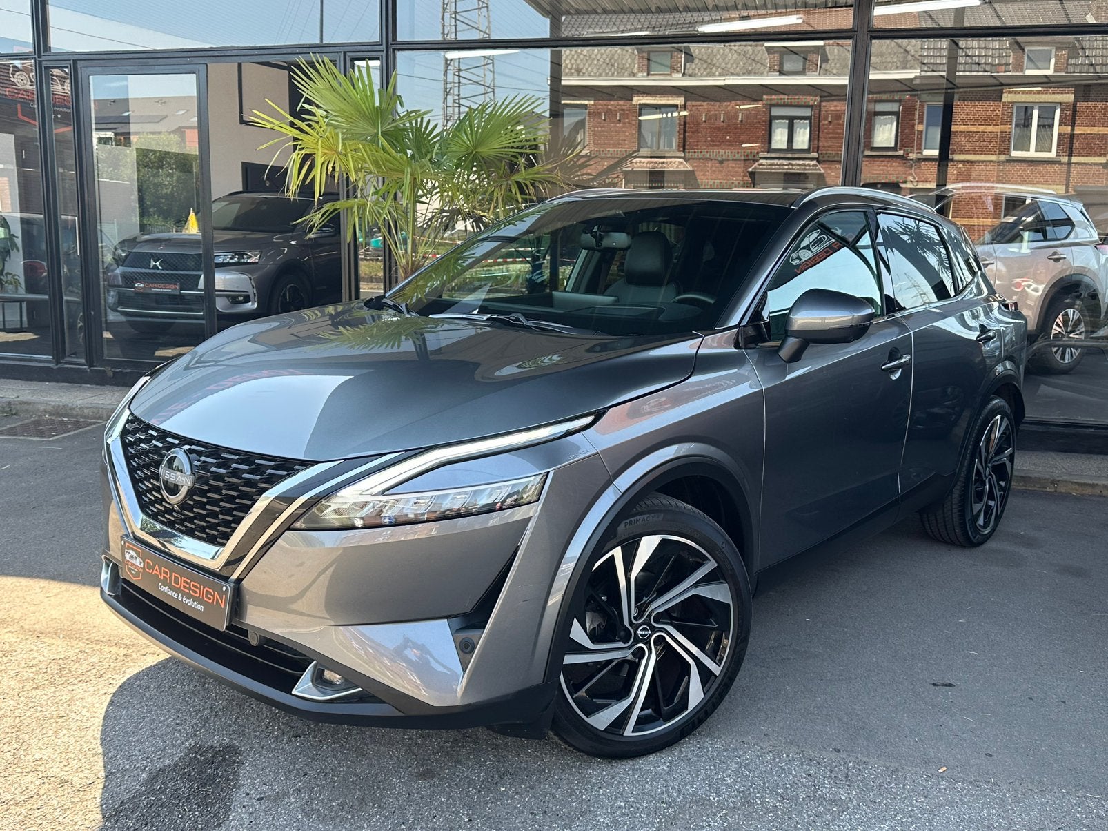 Nissans Qashai Tekna / 1.5hybrid / 2024 / 33.000km / garanti, Autos, Argent ou Gris, Achat, Entreprise, Noir