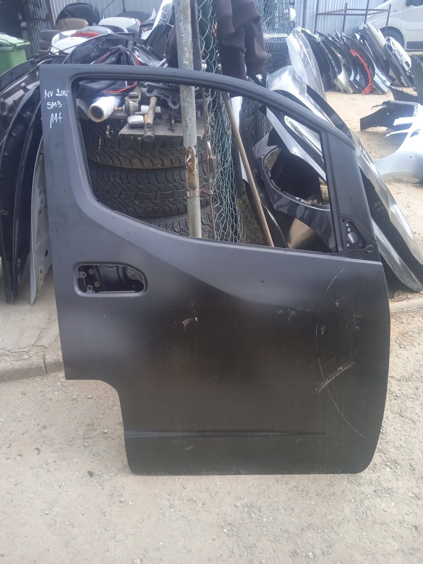 Porte droite Nissan NV200 NV200, Nissan Motor Co., Ltd., Takashima 1-chome 1-1
220-8686  Yokohama, Droite, Utilisé
