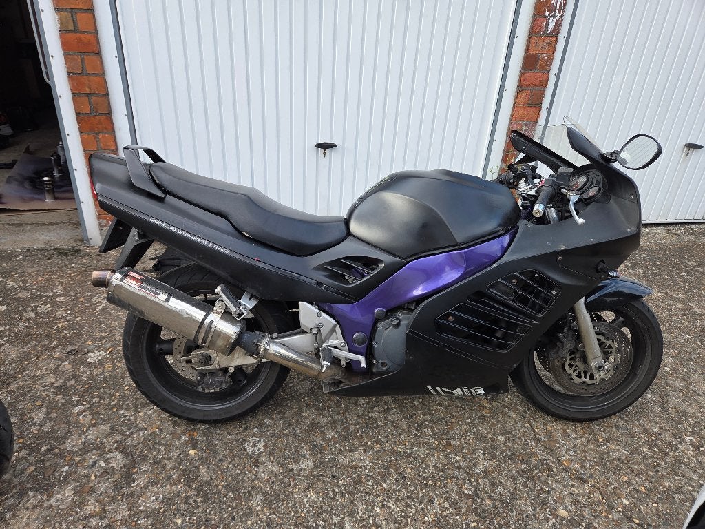 Suzuki rf900r, Motos, Pièces | Suzuki, Enlèvement, Utilisé