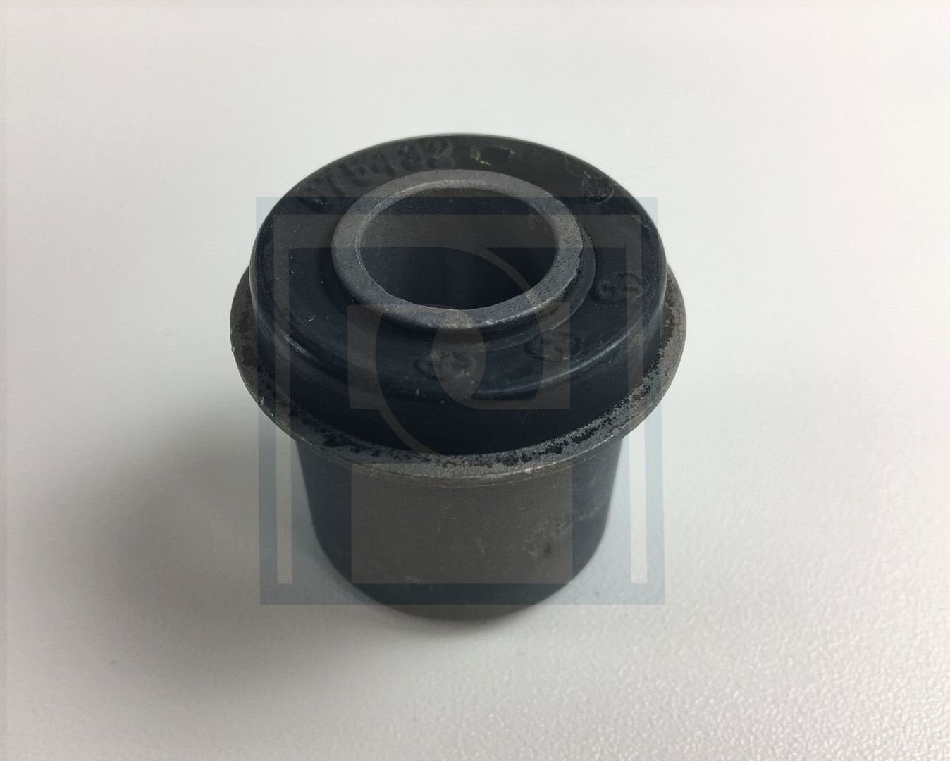 Volvo Silentbloc vooras 140 boven draagarm rubber Volvo onde, Autos : Pièces & Accessoires, Enlèvement ou Envoi, Neuf, Volvo