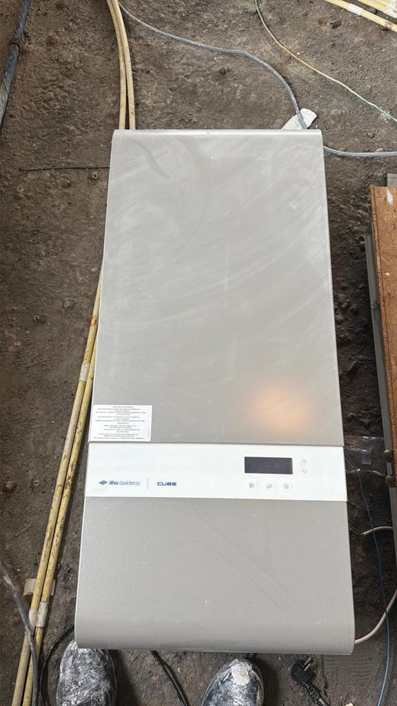 Boiler, Ophalen, Zo goed als nieuw, Aardgas, Boiler