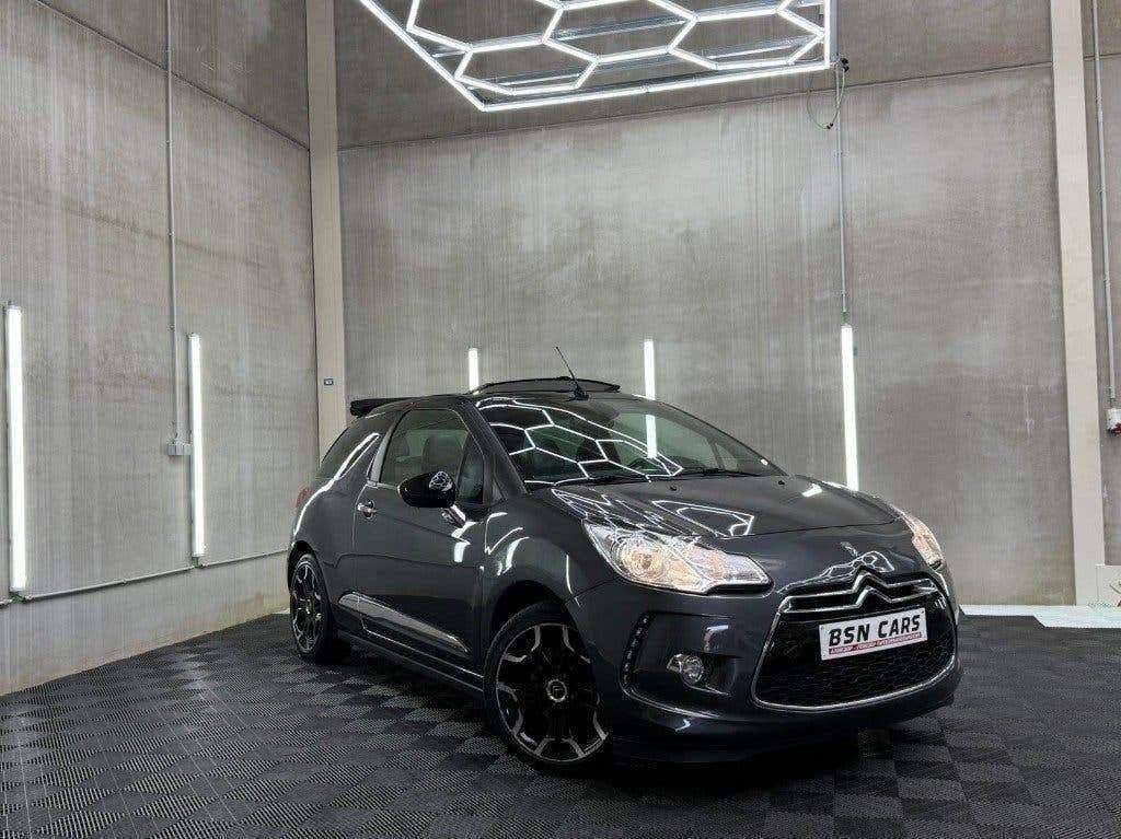 DS 3/CABRIO/LEER/ZETELVERWARMING/1.6/GARANTIE, Auto's, Voorwielaandrijving, Cabriolet, DS, Leder