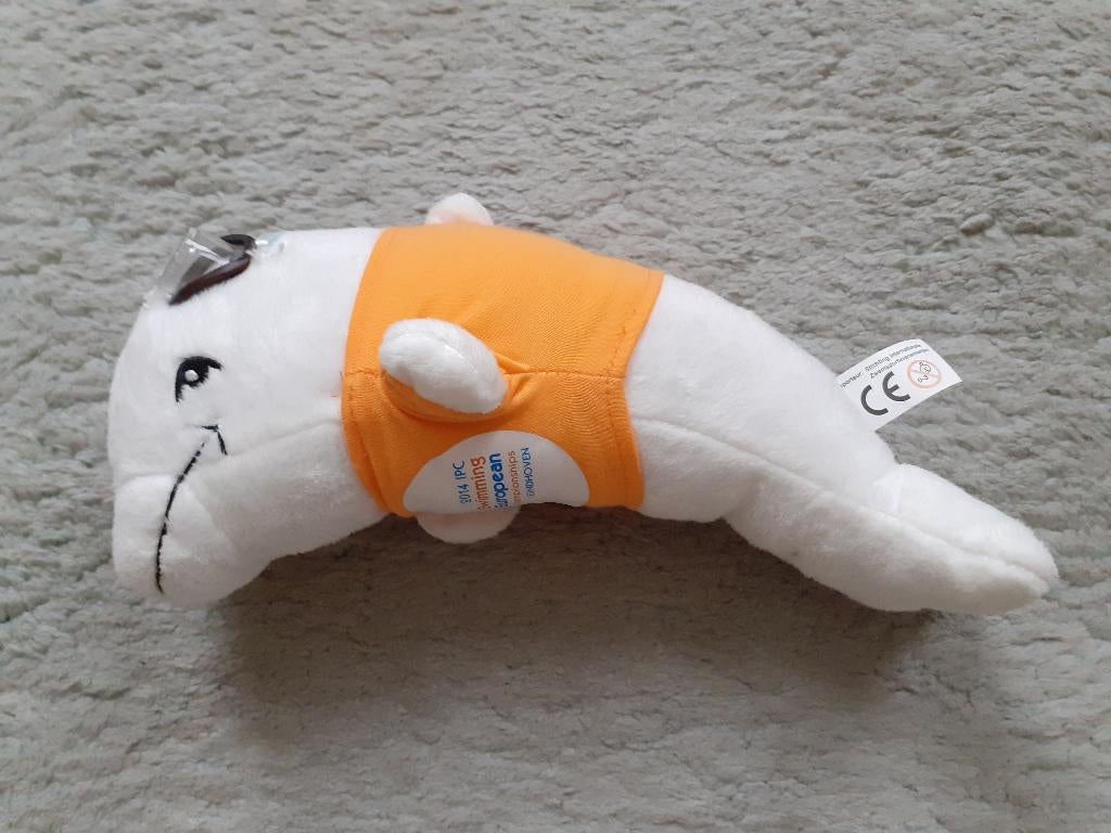 knuffel mascotte dolfijn EK zwemmen IPC Eindhoven 2014, Collections, Articles de Sport & Football, Utilisé, Statue ou Poupée, Enlèvement ou Envoi