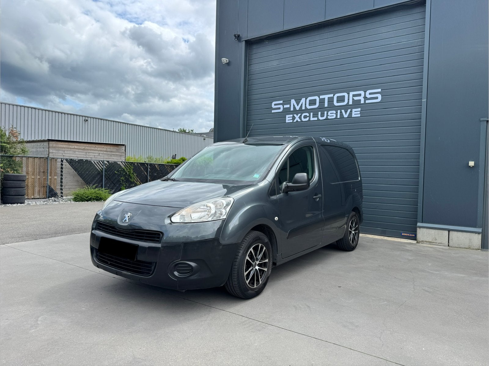 Peugeot Partner 1.6HDI AUTOMAAT LICHTEVR AIRCO/NAVI/GARANTIE, Auto's, https://public.car-pass.be/vhr/049ff5e4-79ae-41b8-bd48-fa311a836ce4