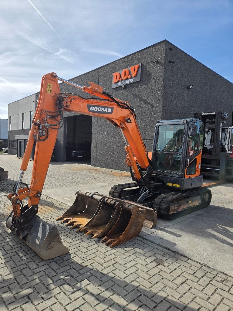Doosan DX63-3, Ophalen, Graafmachine