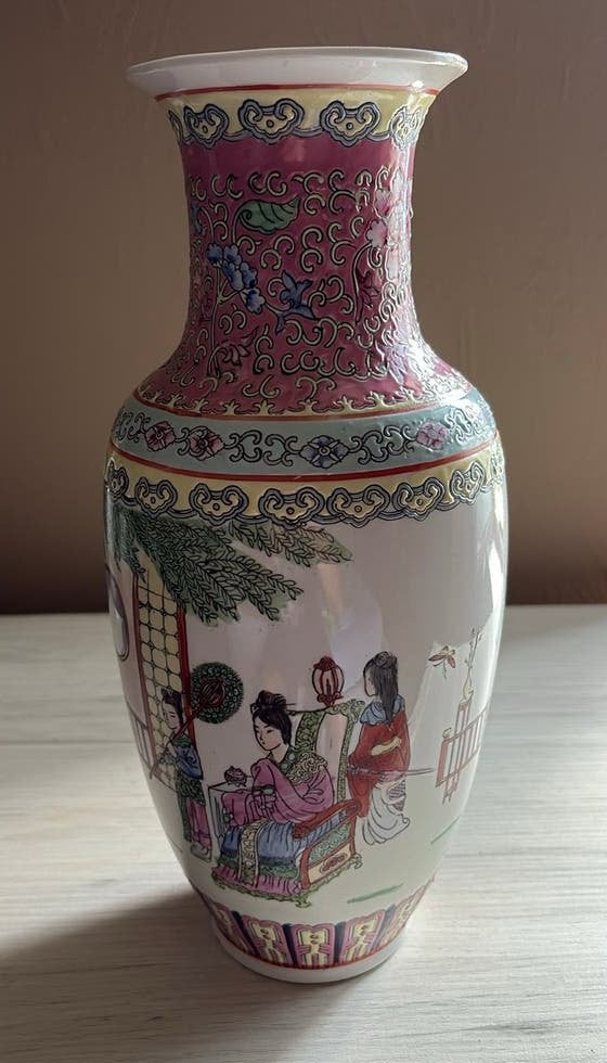 Vintage Chinese Famille Rose Vaas – Qianlong Merk – 32,5 cm, Antiek en Kunst, Ophalen of Verzenden