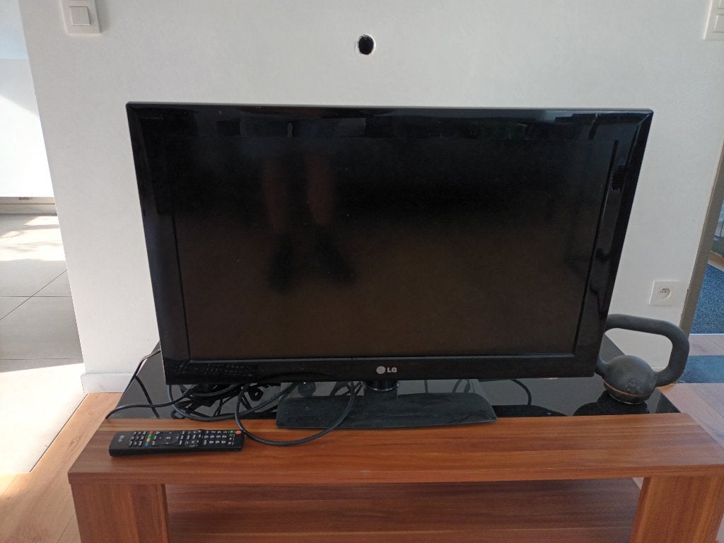 32 inch LG televisietoestel, TV, Hi-fi & Vidéo, LCD, 80 à 100 cm, Enlèvement, Utilisé