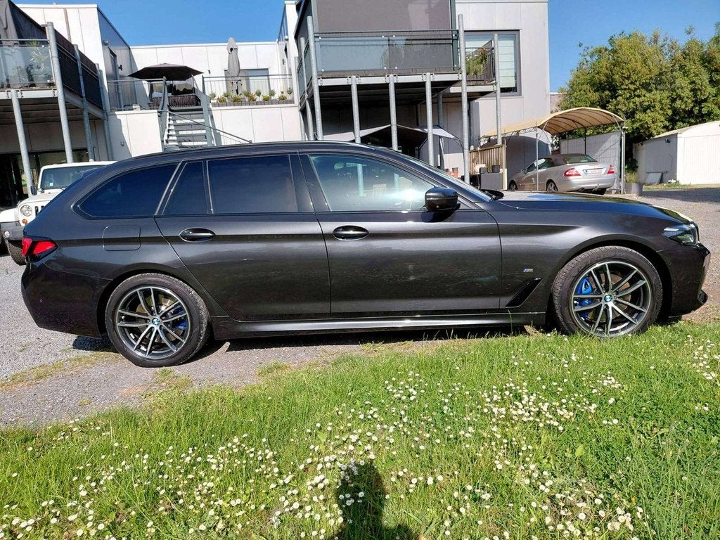 BMW 5 Serie 530 Touring 530eA PHEV (bj 2021, automaat), Auto's, BMW, Automaat, 1998 cc, Achterwielaandrijving, Gebruikt